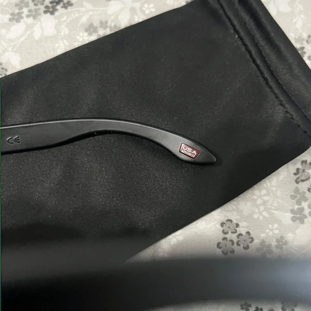 Oakley Sunglasses Holbrook Ruby Iridium Prizm Polarized 9102 ✨️ NEW✨️ - Picture 7 of 9